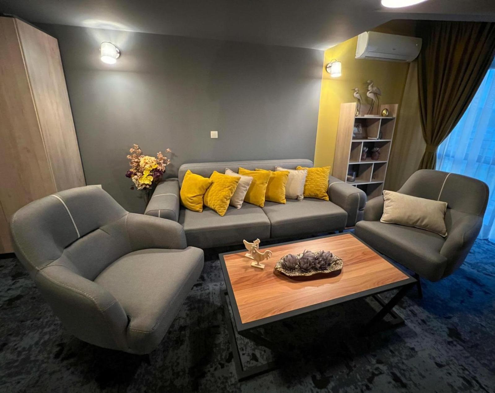 Pino - Villa, Casa, Cucina Е Terrazza Албена Екстериор снимка